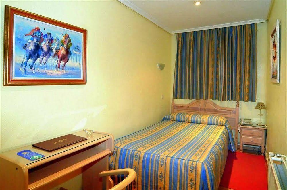 Ch Plaza D'Ort Rooms IV Madrid Exterior photo
